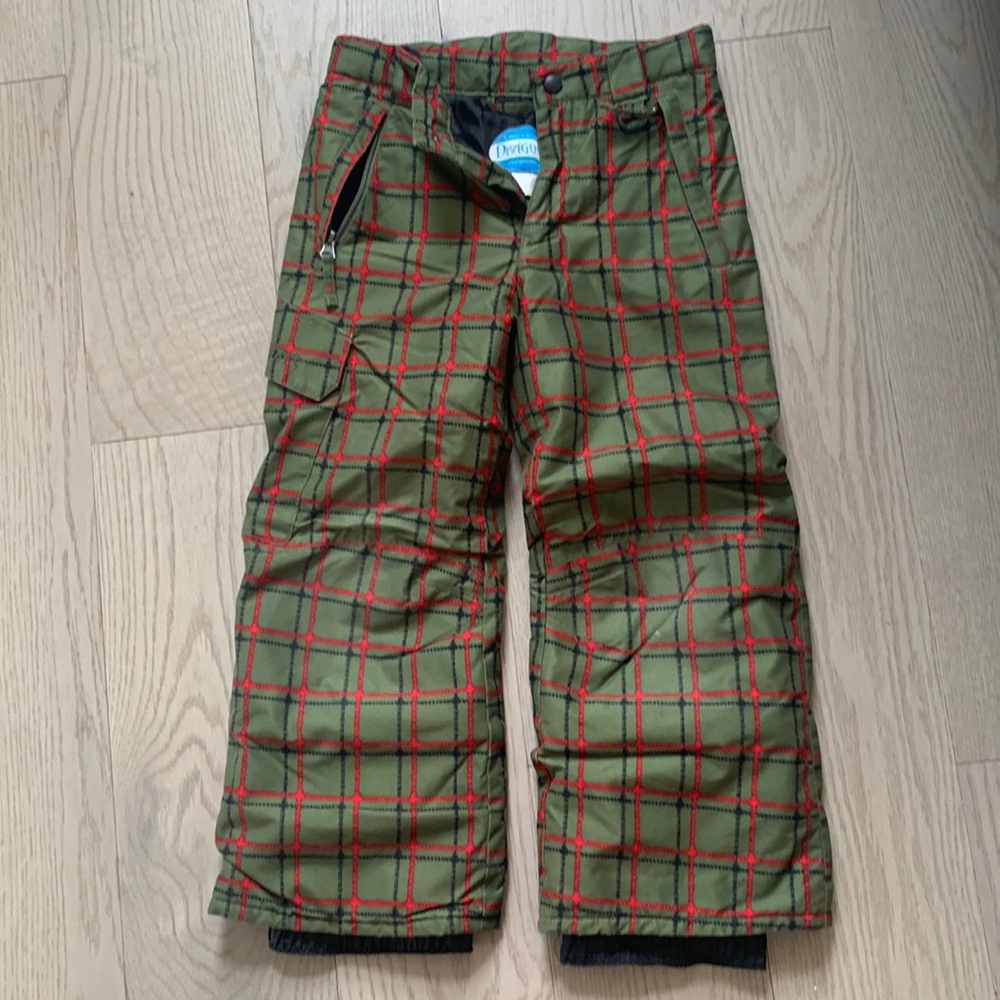 Dragon snow pants
